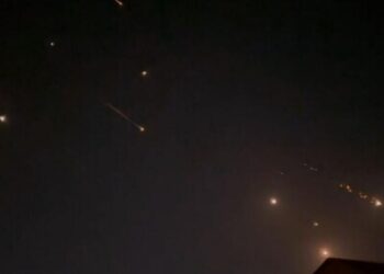 Moyent-Orient : l'Iran lance une attaque de drones et de missiles contre Israël