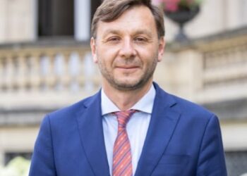 Le chancelier haïtien a reçu l’ambassadeur de France en Haïti après les propos controversés de Macron