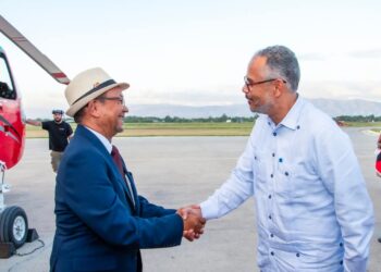 Leslie Voltaire revient en Haïti après une tournée diplomatique en Europe