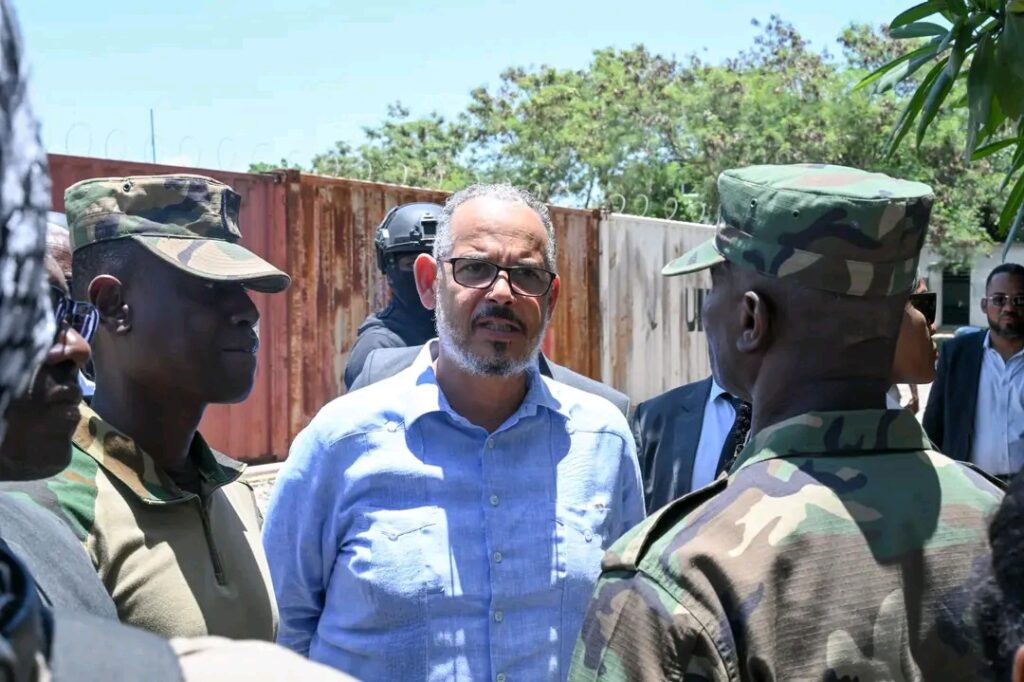 1748637572163 Le Premier ministre réaffirme sa volonté de renforcer les Forces Armées d’Haïti