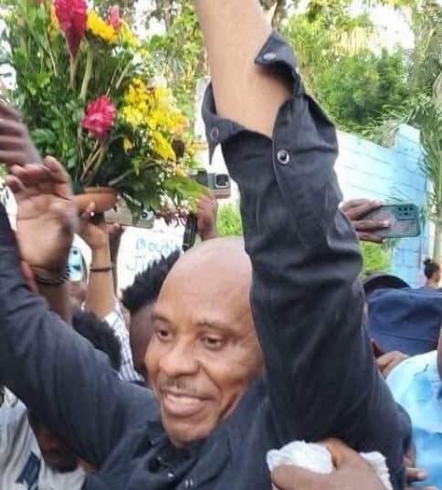 L'ex-sénateur Nenel Cassy recouvre sa liberté 1 IMG 20250820 WA0120 L'ex-sénateur Nenel Cassy recouvre sa liberté