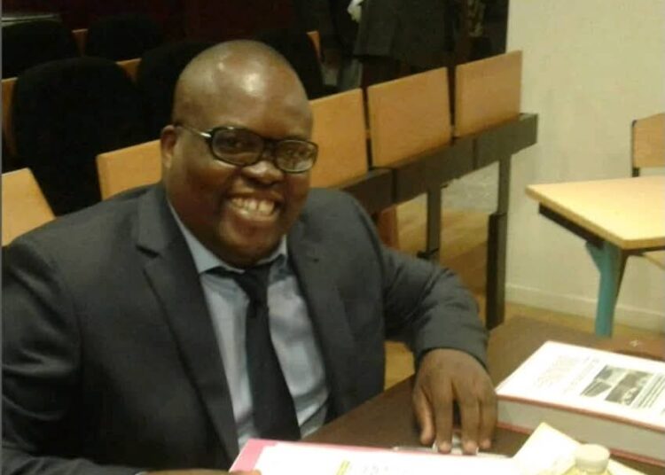 L’Université d’État d’Haïti pleure le départ du professeur Jean Odile Étienne 1 L’Université d’État d’Haïti pleure le départ du professeur Jean Odile Étienne