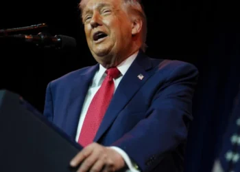 « Le Venezuela va remettre entre 30 à 50 millions de barils de pétrole aux États-Unis », annonce Donald Trump