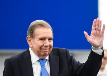 Venezuela : Emmanuel Macron soutient Edmundo González pour diriger la transition