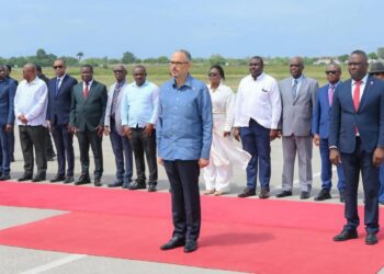 Voyage officiel du Premier ministre à Saint-Kitts-et-Nevis