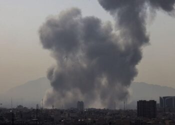 Les États-Unis et Israël lancent des frappes sur l’Iran