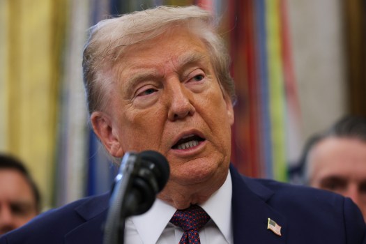 Trump promet des « conséquences militaires d'un niveau jamais vu » si l’Iran mine le détroit d’Ormuz 1 IMG 20260305 WA0009 Trump promet des « conséquences militaires d'un niveau jamais vu » si l’Iran mine le détroit d’Ormuz