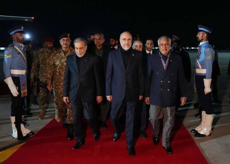 Guerre au Moyen-Orient : la délégation iranienne est arrivée au Pakistan pour les négociations