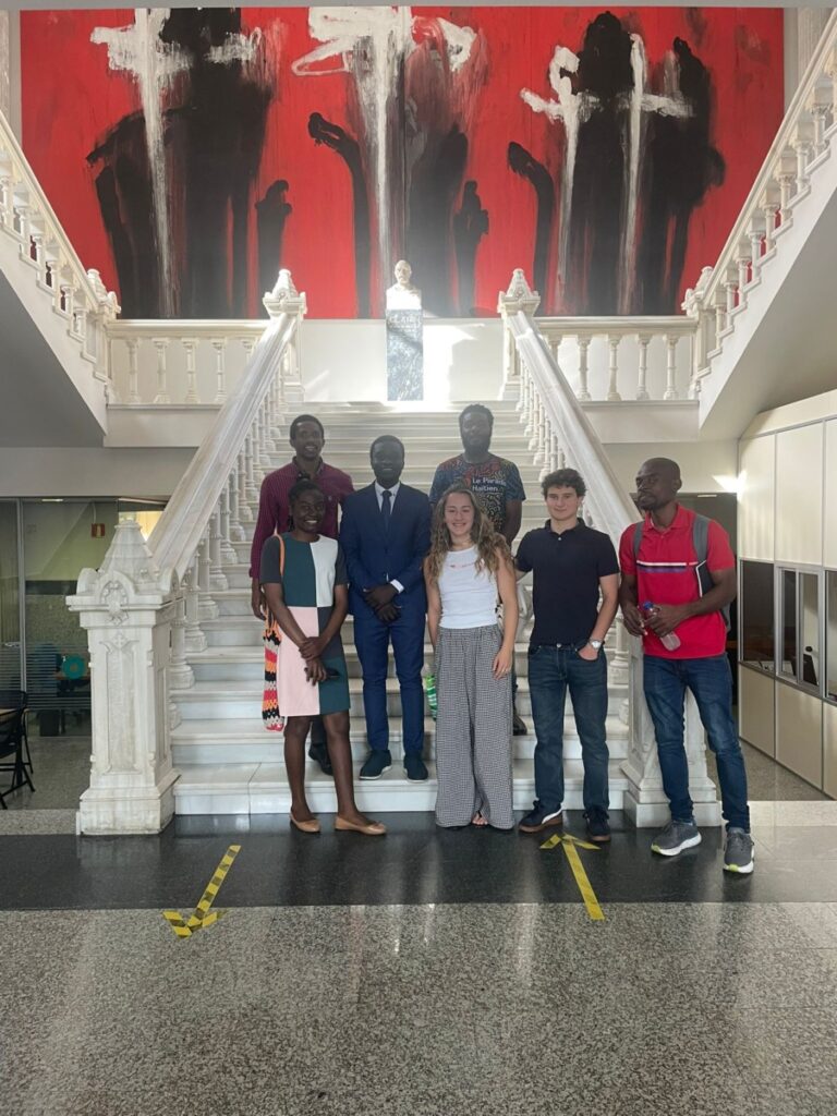 IMG 20260527 WA00061 Un étudiant haïtien en Philologie se distingue en Espagne