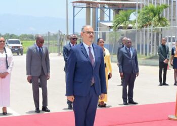Le Premier ministre en mission officielle à Sainte-Lucie