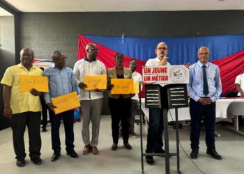 Éducation : remise de lettres de nomination aux DDE du Sud, des Nippes, du Sud-Est et de l’Ouest