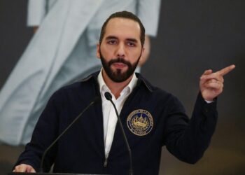 Réaction de Bukele après la remise de quatre corps présentés comme ceux des soldats disparus